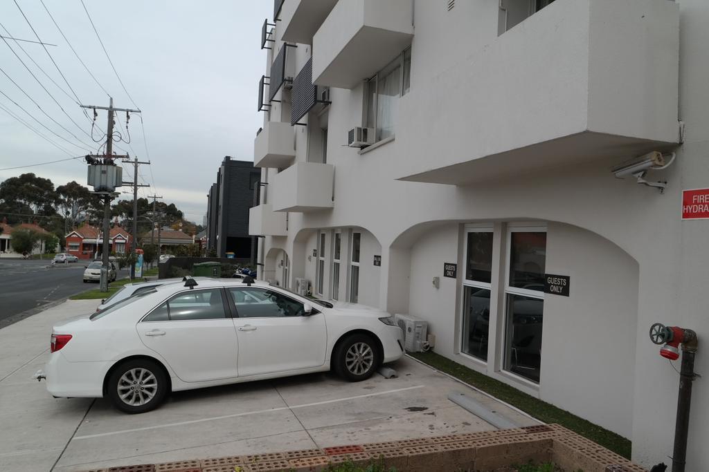 Parkville Place Serviced Apartments Мельбурн Екстер'єр фото