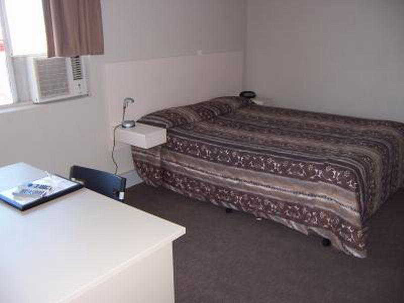 Parkville Place Serviced Apartments Мельбурн Екстер'єр фото